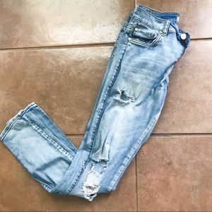 🖤Destroyed Skinny Jeans